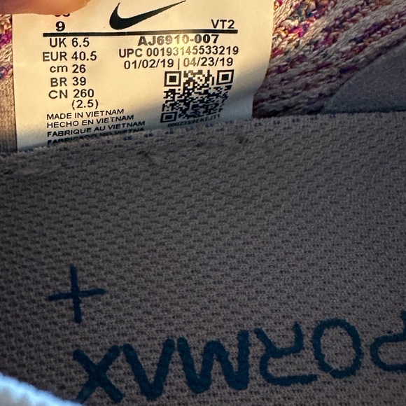 Nike Air women’s Vapormax fly knit trainer - like new! - Picture 3 of 6